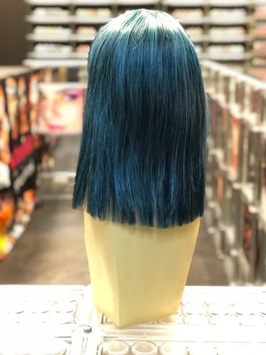 Schmink Specialist Pruik Demi - Afbeelding 2